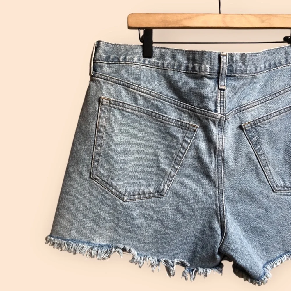 Universal Thread 90s Baggy Short Denim Shorts Distressed Women’s Plus Size 14